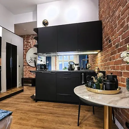 Apartament Urban-glam Centre With A Gym And Terrace *