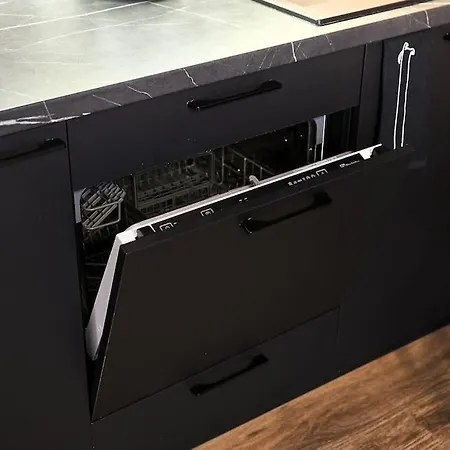 Urban-glam Centre With A Gym And Terrace 公寓 塔林