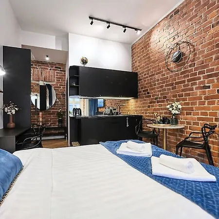 Urban-glam Centre With A Gym And Terrace