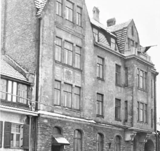 Urban-glam Centre With A Gym And Terrace Korter *