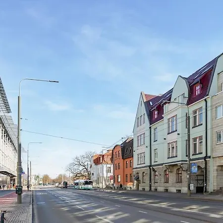 Urban-glam Centre With A Gym And Terrace 아파트 *